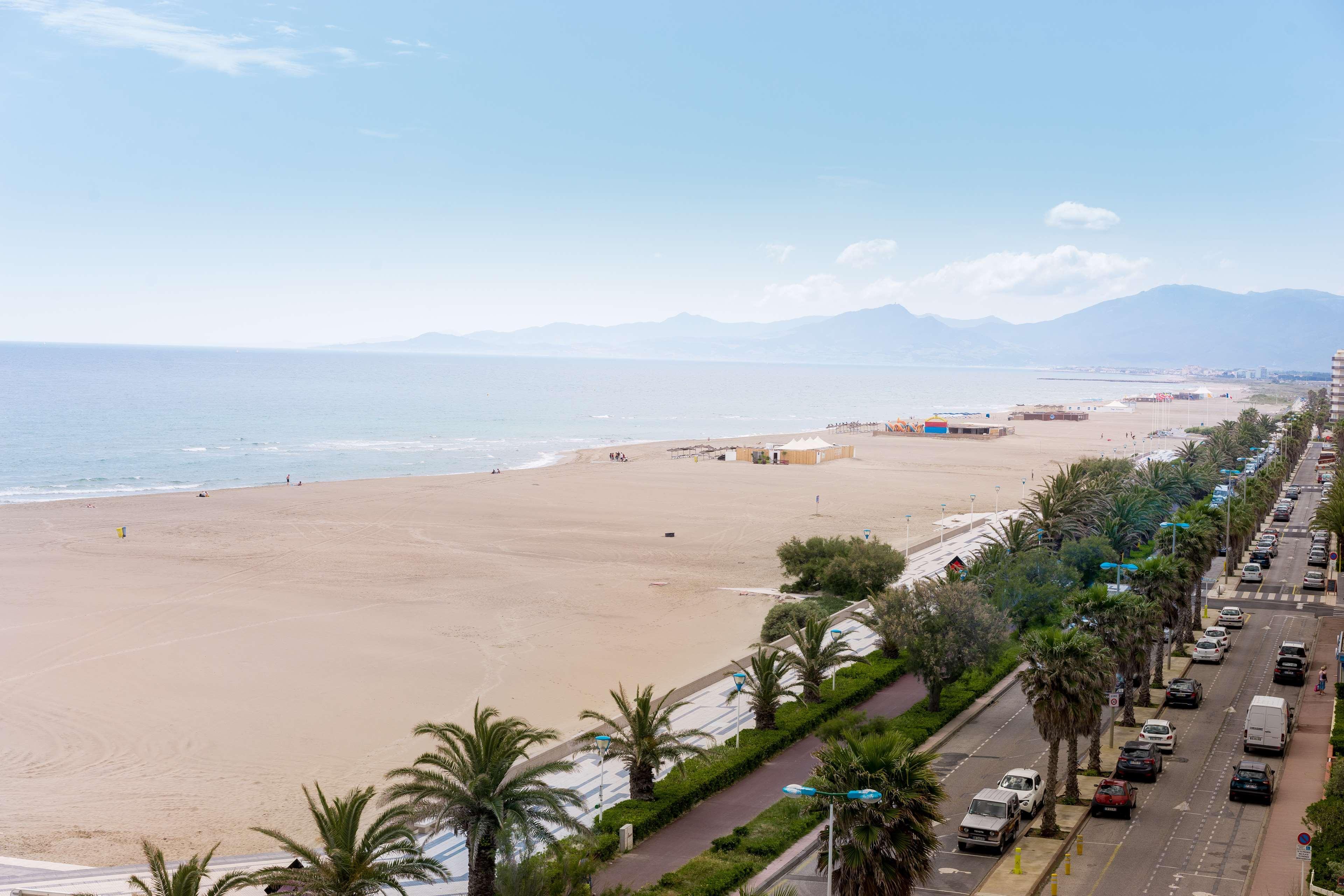 Best Western Plus Hotel Canet-Plage Exterior photo